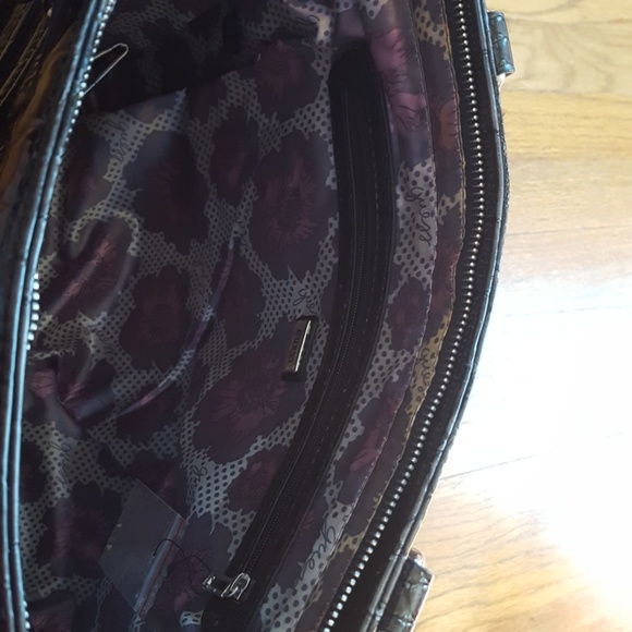 Handbag - Picture 4 of 8